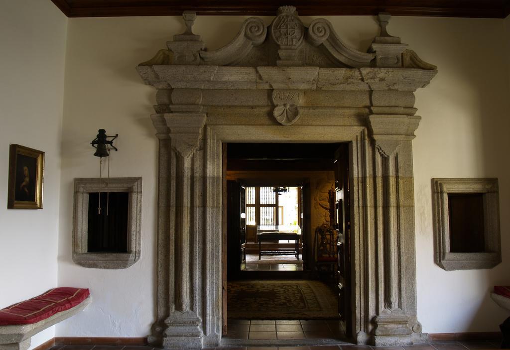 Hotel Monumento Convento De San Benito A Guarda Exterior photo
