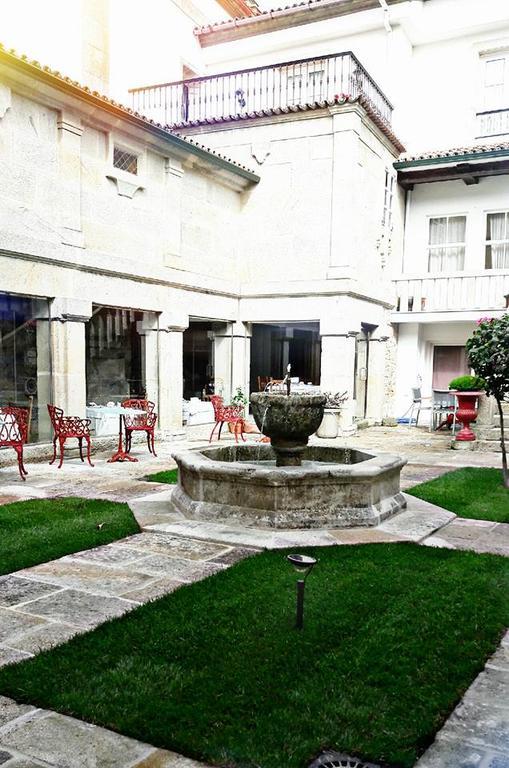 Hotel Monumento Convento De San Benito A Guarda Exterior photo